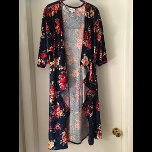 Lularoe Sarah cover up Med